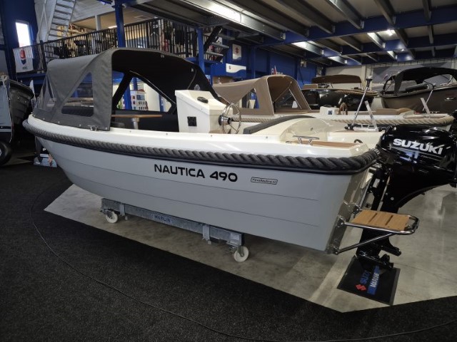 Nautica 490